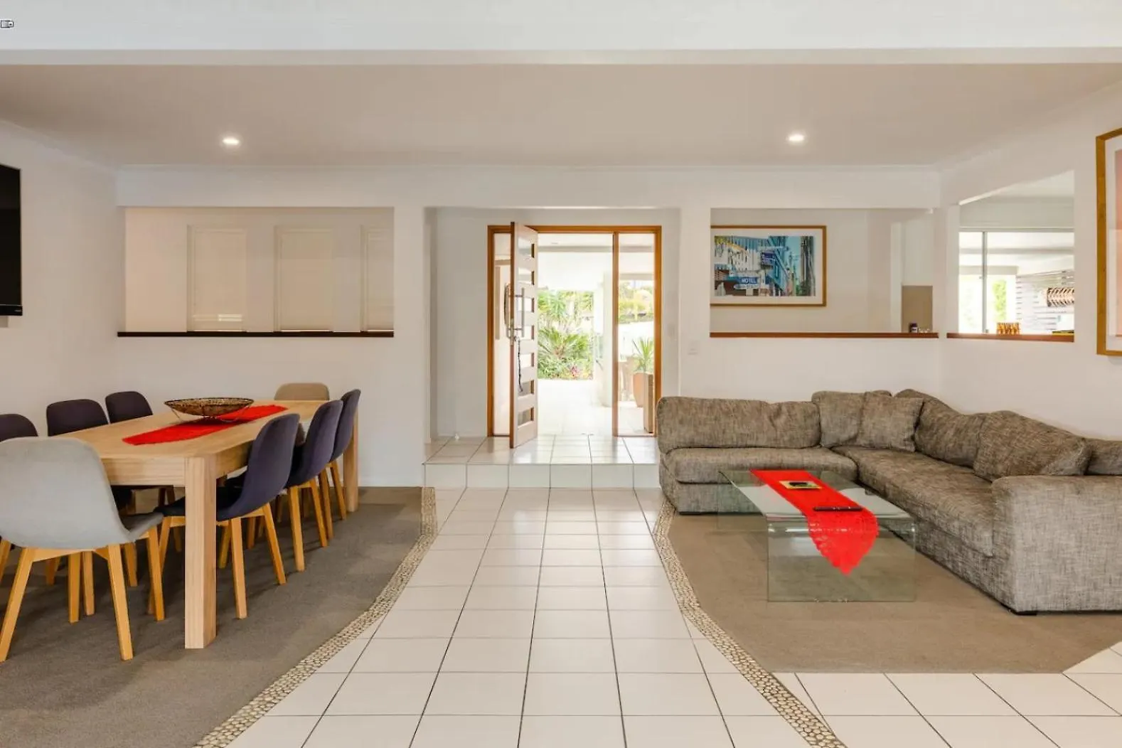 Reflections Broadbeach- Heated Pool! Complete Waterfront Entertainer With Huge Deck, Pool Table And Pontoon غولد كوست بيت للعطل